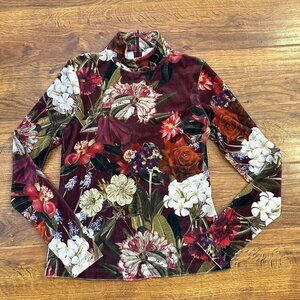Cara Cara floral velvet turtleneck blouse